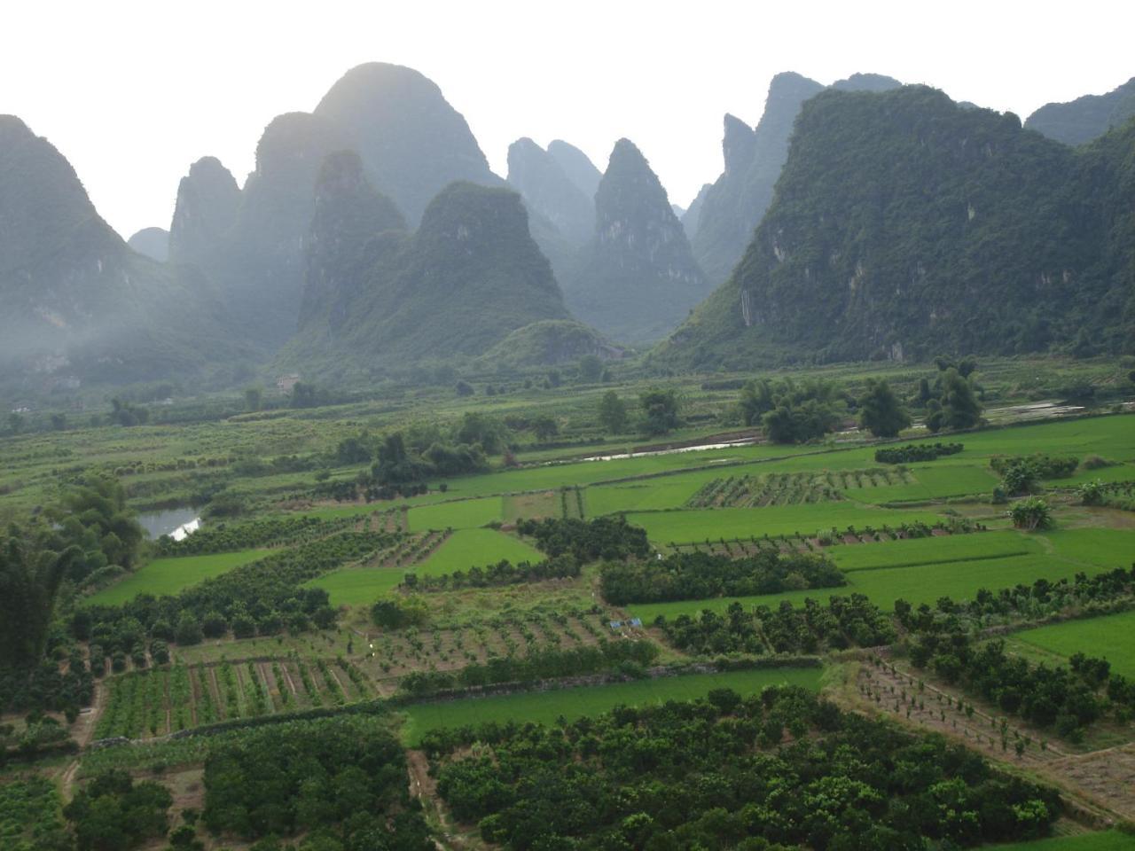 Yangshuo Village Inn , Moon Hill Three Nights In A Row Exterior photo